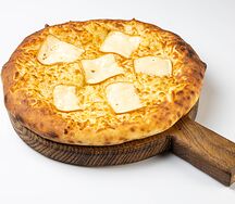 Хачапури с копченым сулугуни