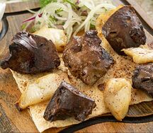 Баранья печень с курдюком