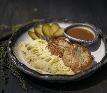 Котлеты куриные с картофелым пюре