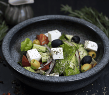 Салат греческий с сыром фетакса