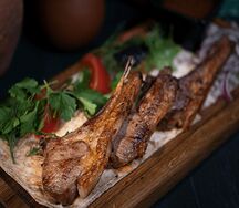 Шашлык из карэ баранины