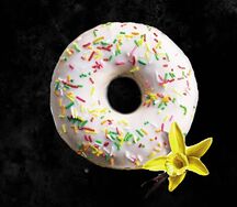 Донат клубничный 