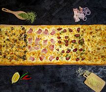 Четыре мяса метровая