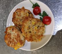 Оладьи куриные с кукурузой