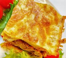 Лазанья с курицей и овощами