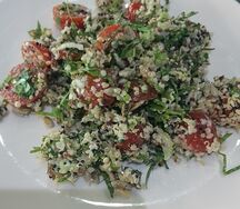 Киноа с сельдереем