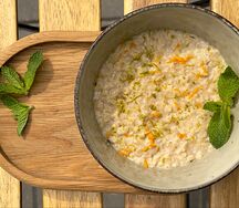 Овсяная каша с мятой и лаймом