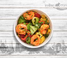 Креветки тикка салат