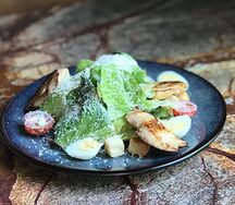 Цезарь с курицей