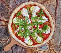 Пицца со Страчателлой (Вегетарианская)