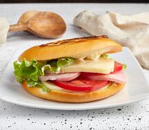 Панини с ветчиной и сыром