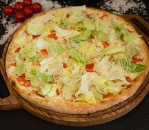 Пицца Цезарь с курицей