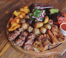 Шашлычное ассорти от шефа