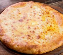 Осетинский пирог с картофелем и сыром