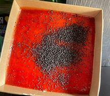 Пирожное Клубнично-маковое
