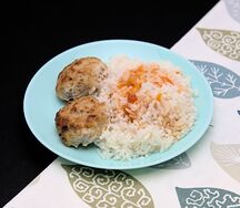 Ёжики мясные в томатном соусе