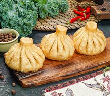 Жареные хинкали с бараниной