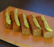 Гренки чесночные