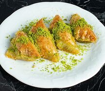 Пахлава Шобиет