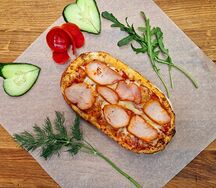 Мини-пицца с нежным куриным филе