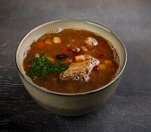 Фасолевый суп с сушеным мясом