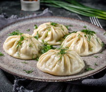Манты с ягненком и бычком