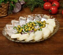 Селедочка под картошкой