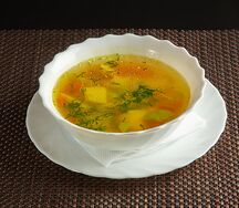 Куриный суп с лапшой