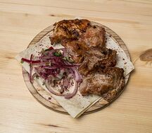 Шашлык из cвинoй шейки
