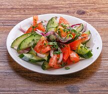 Свежий салат