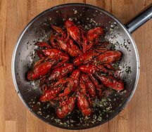 Донские раки с чесноком и укропом XXL