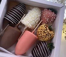 Набор Микс 4 банана и 3 клубники