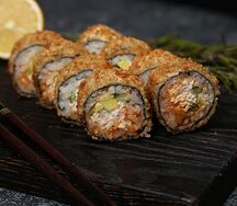 Горячий ролл Снежный краб (острый)