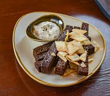 Ржаные чесночные гренки