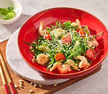 Салат с руколой и креветками