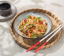 Удон с копченостями