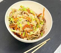 Вок с мидиями и соусом терияки