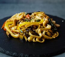 Удон с курицей