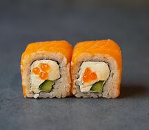 Ролл Филадельфия с огурцом