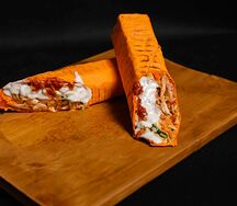 Шаурма в сырном лаваше