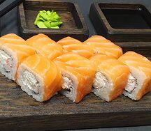 Ролл Салмон спайси