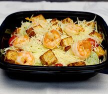 Салат Цезарь с креветками