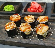 Ролл Лосось запеченный