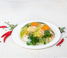 Заливное из курицы праздничное
