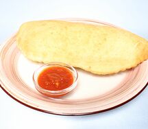 Чебурек с моцареллой и грибами