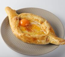 Хачапури по-аджарски