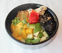 Поке с кальмарами