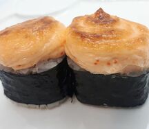 Запеченный Хоккайдо ролл