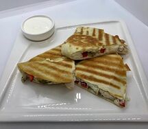 Кесадилья с курицей