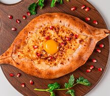 Хачапури по-аджарски
